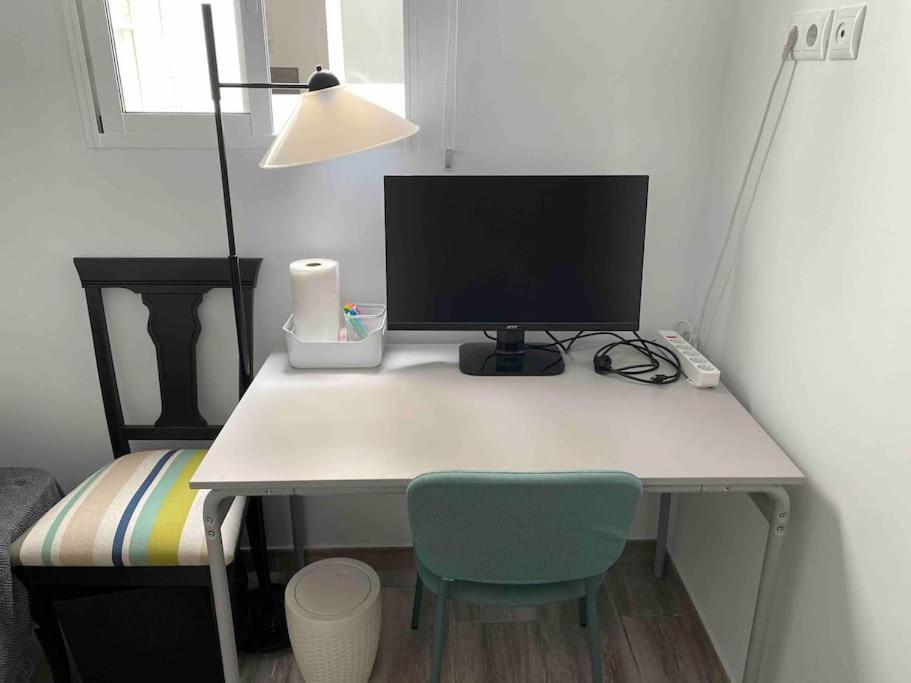 Beachfront Apartment Incl Highspeed Wifi เมเลนารา ภายนอก รูปภาพ