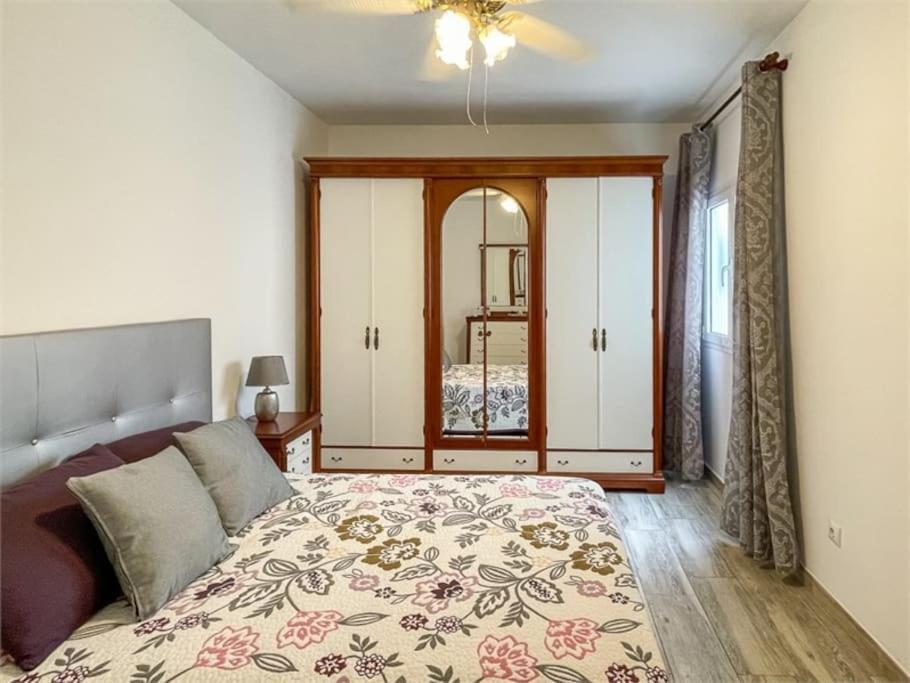 Beachfront Apartment Incl Highspeed Wifi เมเลนารา ภายนอก รูปภาพ